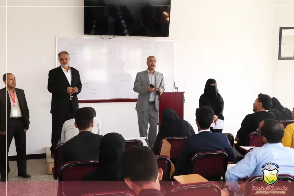 بحضور رئيس جامعة الحكمة الدكتور مختار دائل؛ جامعة الحكمة تدشن الإمتحانات النهائية لطلبة المستوى الأول للعام الجامعي 2023/2024م بحضور رئيس جامعة الحكمة الدكتور مختار دائل؛ جامعة الحكمة تدشن الإمتحانات النهائية لطلبة المستوى الأول للعام الجامعي 2023/2024م