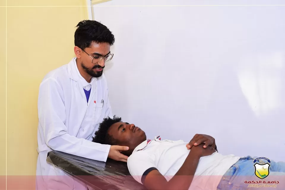 برعاية رئيس جامعة الحكمة؛ تُقيم عمادة كلية العلوم الطبية - قسم طب عام وجراحة الإمتحان الشمولي لمقرر المهارات السريرية الموحّد (OSCE) لطلبة المستوى الرابع - الدفعة الرابعة