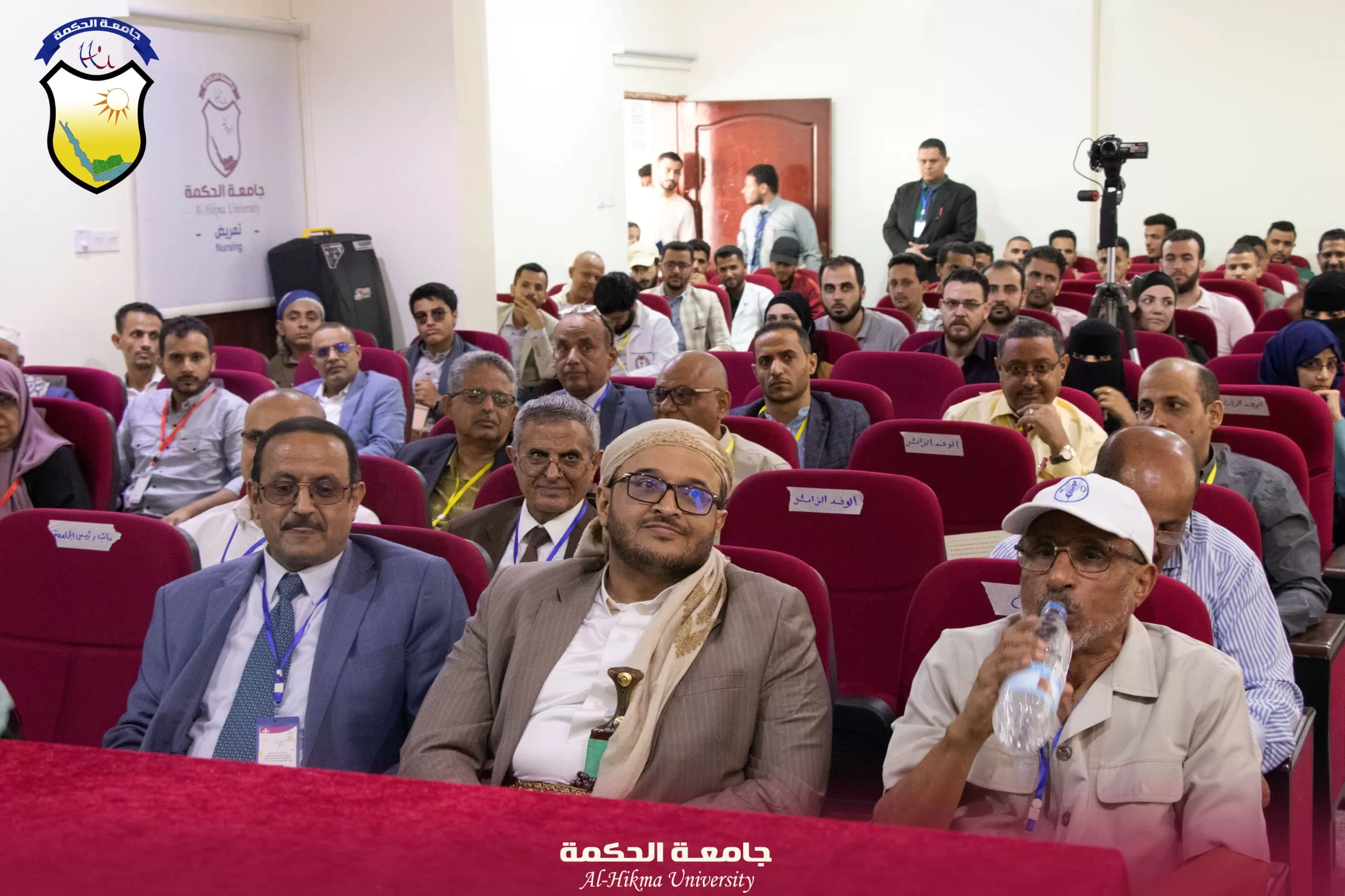 جامعة الحكمة تقيم ورشة عمل بعنوان (التعليم الطبي والتدريب السريري بين الواقع والتحديات لتلبية معايير الجودة الوطنية والعالمية)