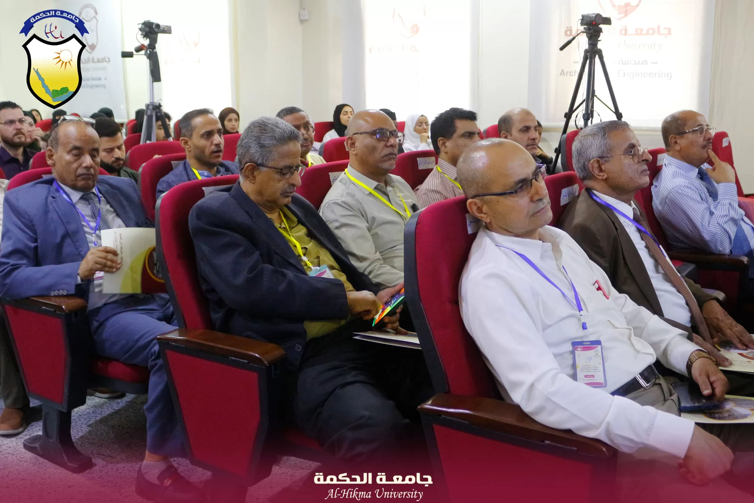 جامعة الحكمة تقيم ورشة عمل بعنوان (التعليم الطبي والتدريب السريري بين الواقع والتحديات لتلبية معايير الجودة الوطنية والعالمية)
