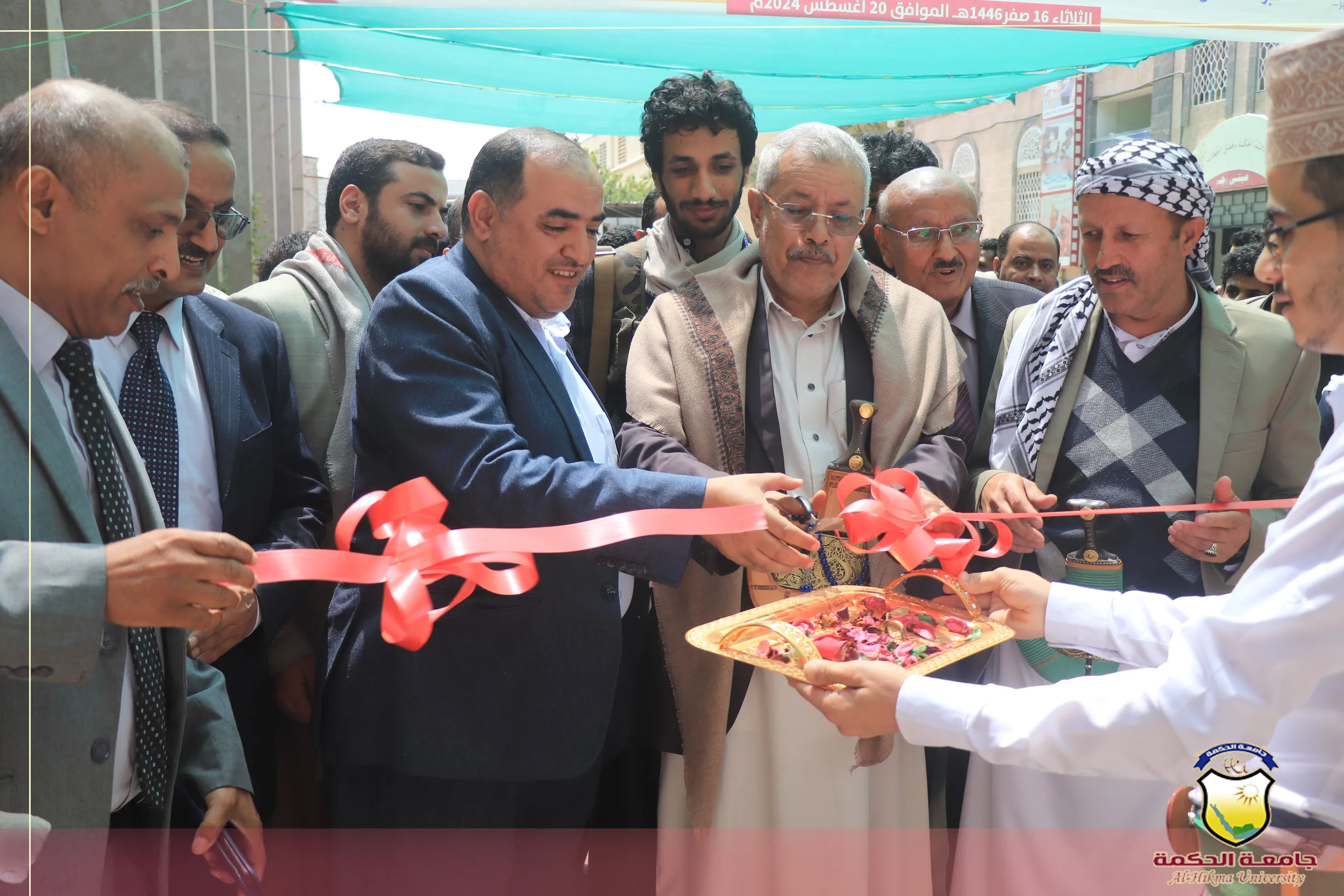جامعة الحكمة تدشن برنامج الموروث الشعبي لطلبة الجامعات اليمنية