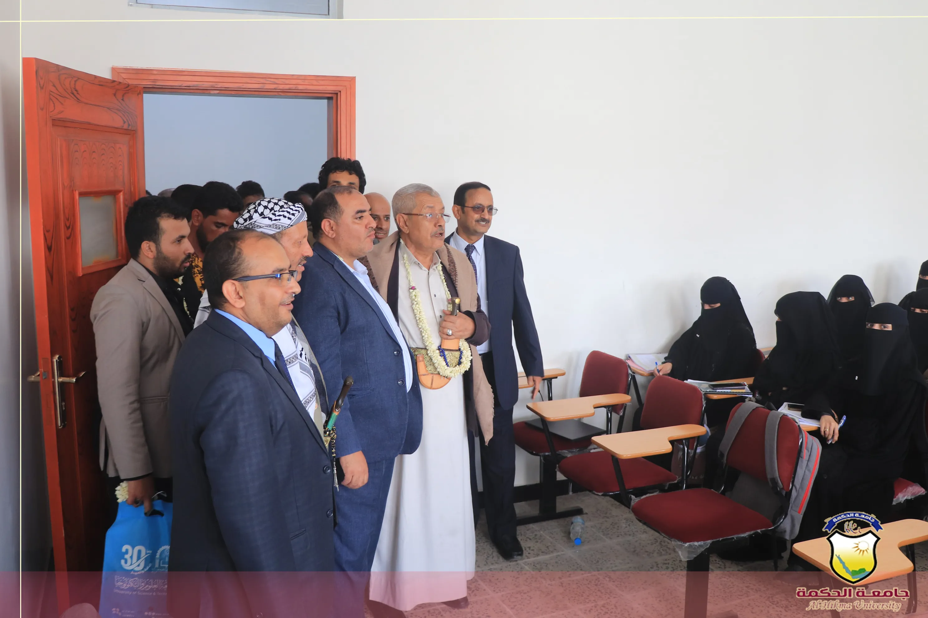 جامعة الحكمة تدشن برنامج الموروث الشعبي لطلبة الجامعات اليمنية