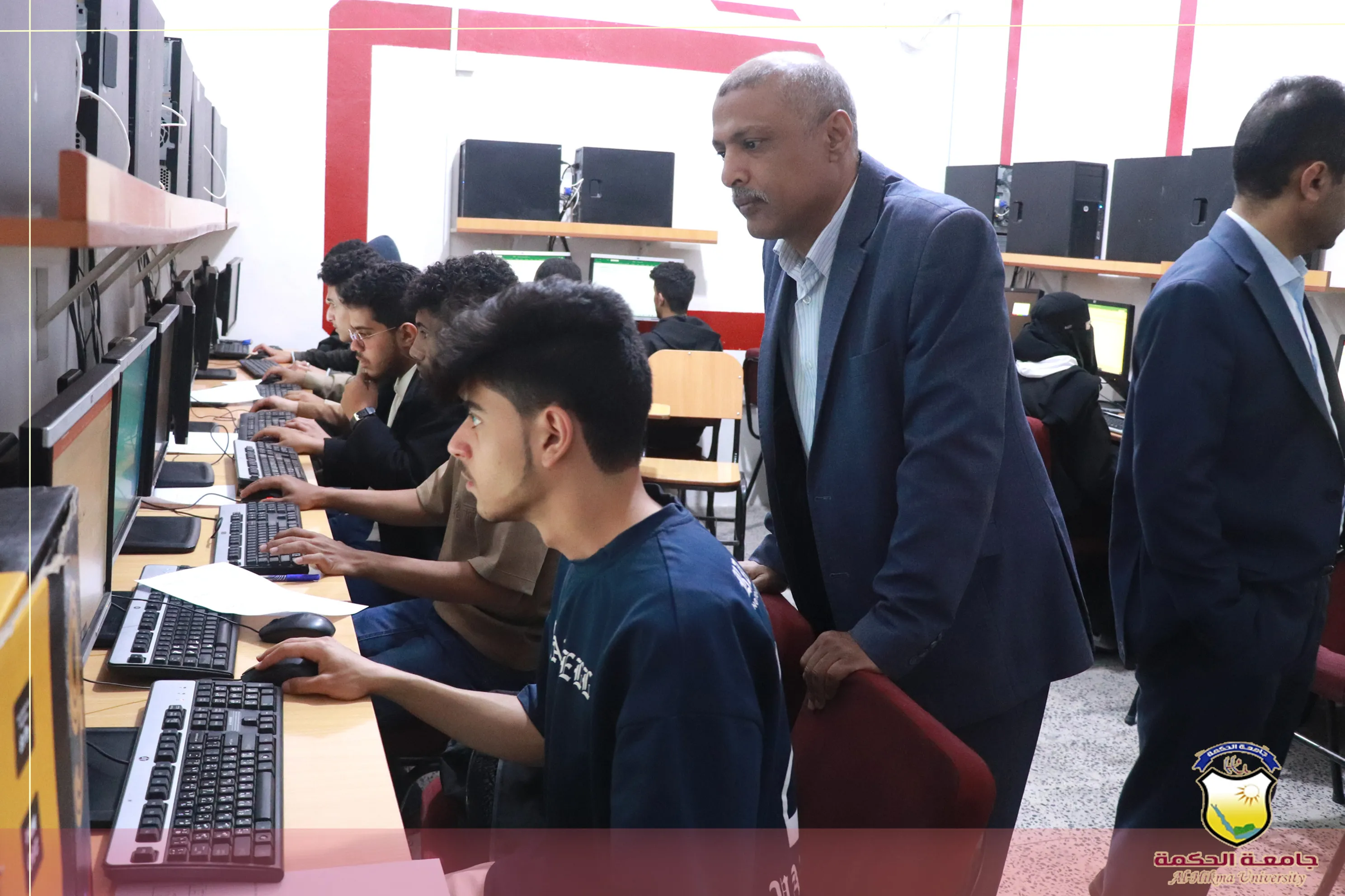 قسم تقنية المعلومات بجامعة الحكمة ينظّم مسابقة منهجية بين طلاب المستوى الأول حول مهارات الحاسوب