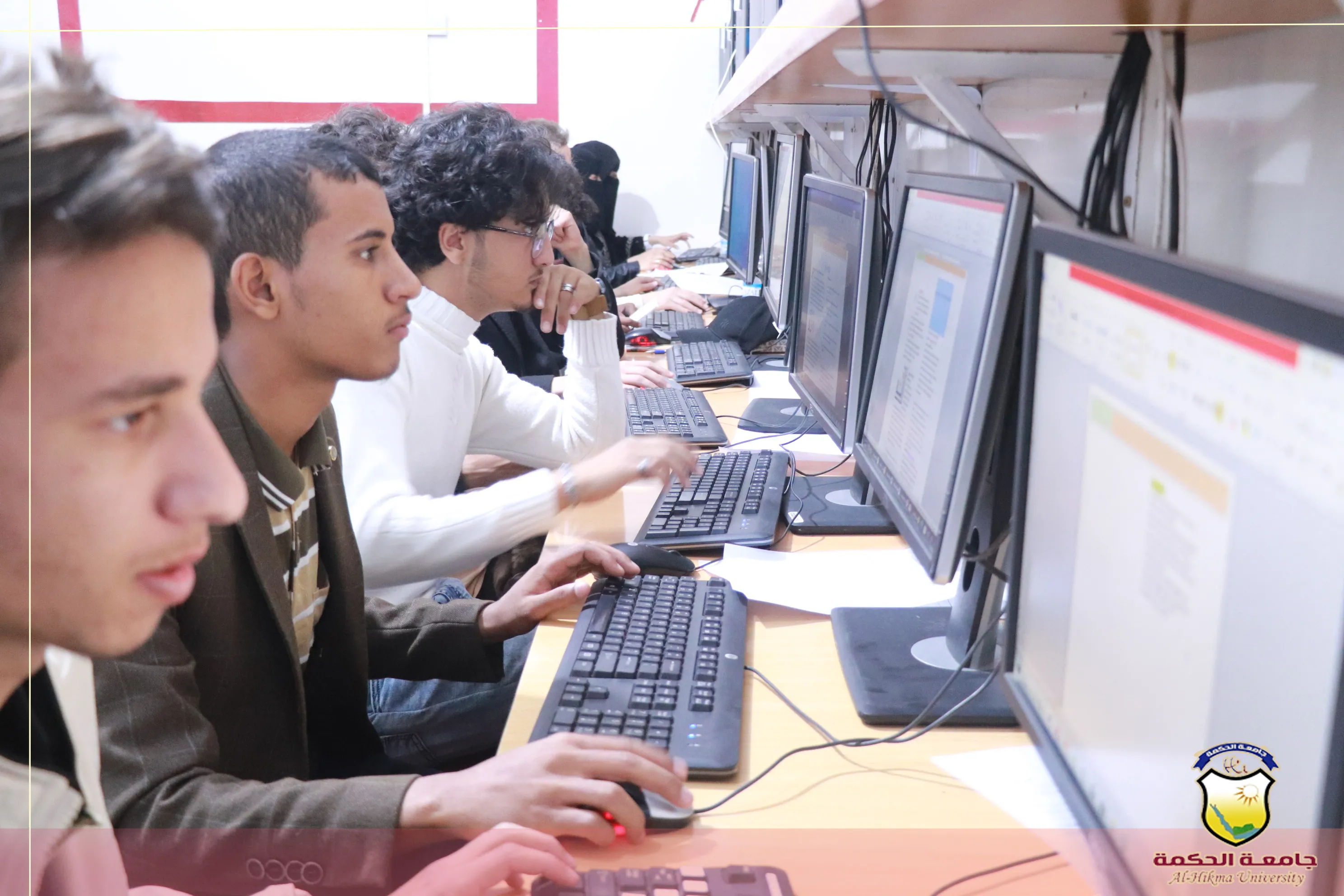 قسم تقنية المعلومات بجامعة الحكمة ينظّم مسابقة منهجية بين طلاب المستوى الأول حول مهارات الحاسوب
