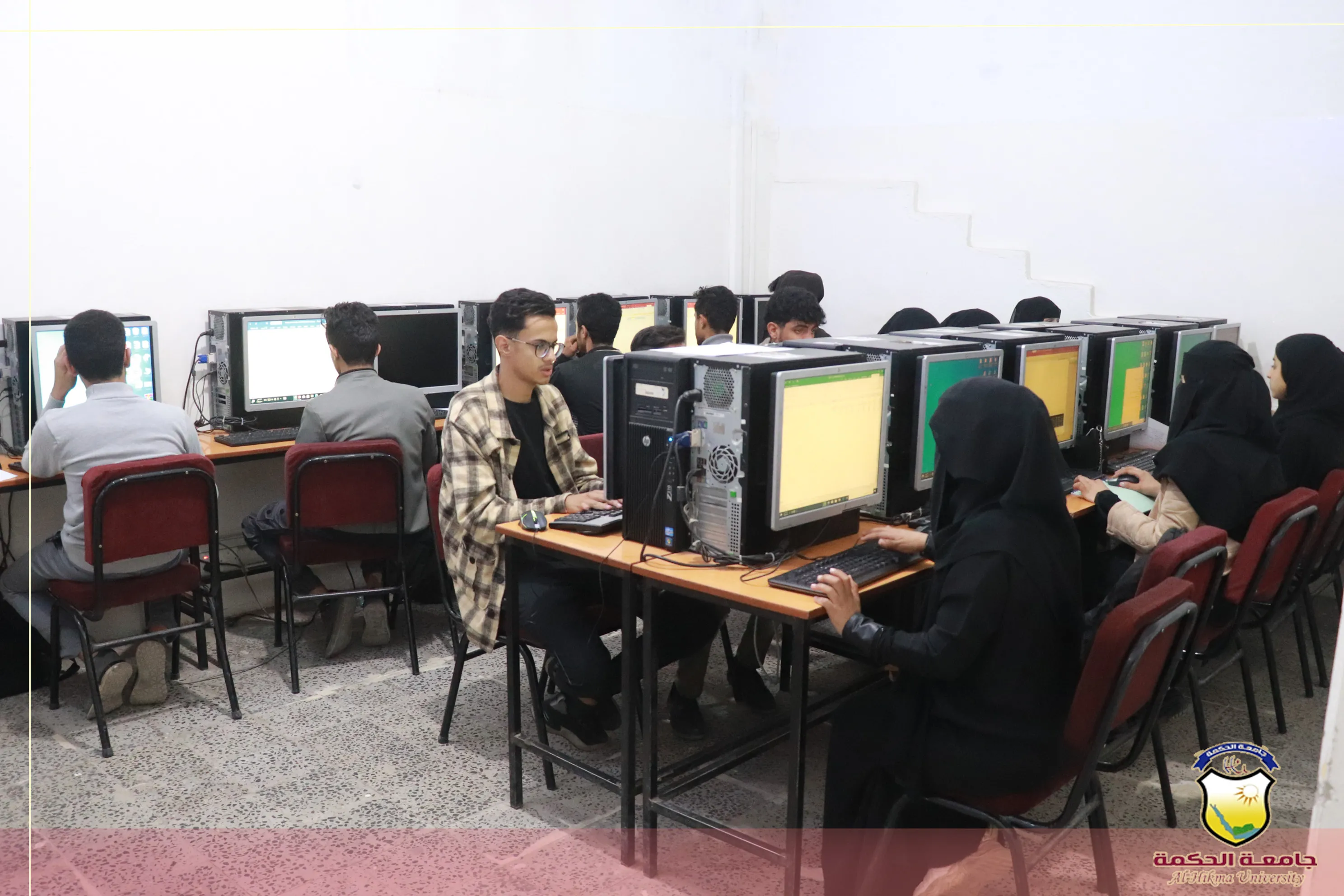 قسم تقنية المعلومات بجامعة الحكمة ينظّم مسابقة منهجية بين طلاب المستوى الأول حول مهارات الحاسوب