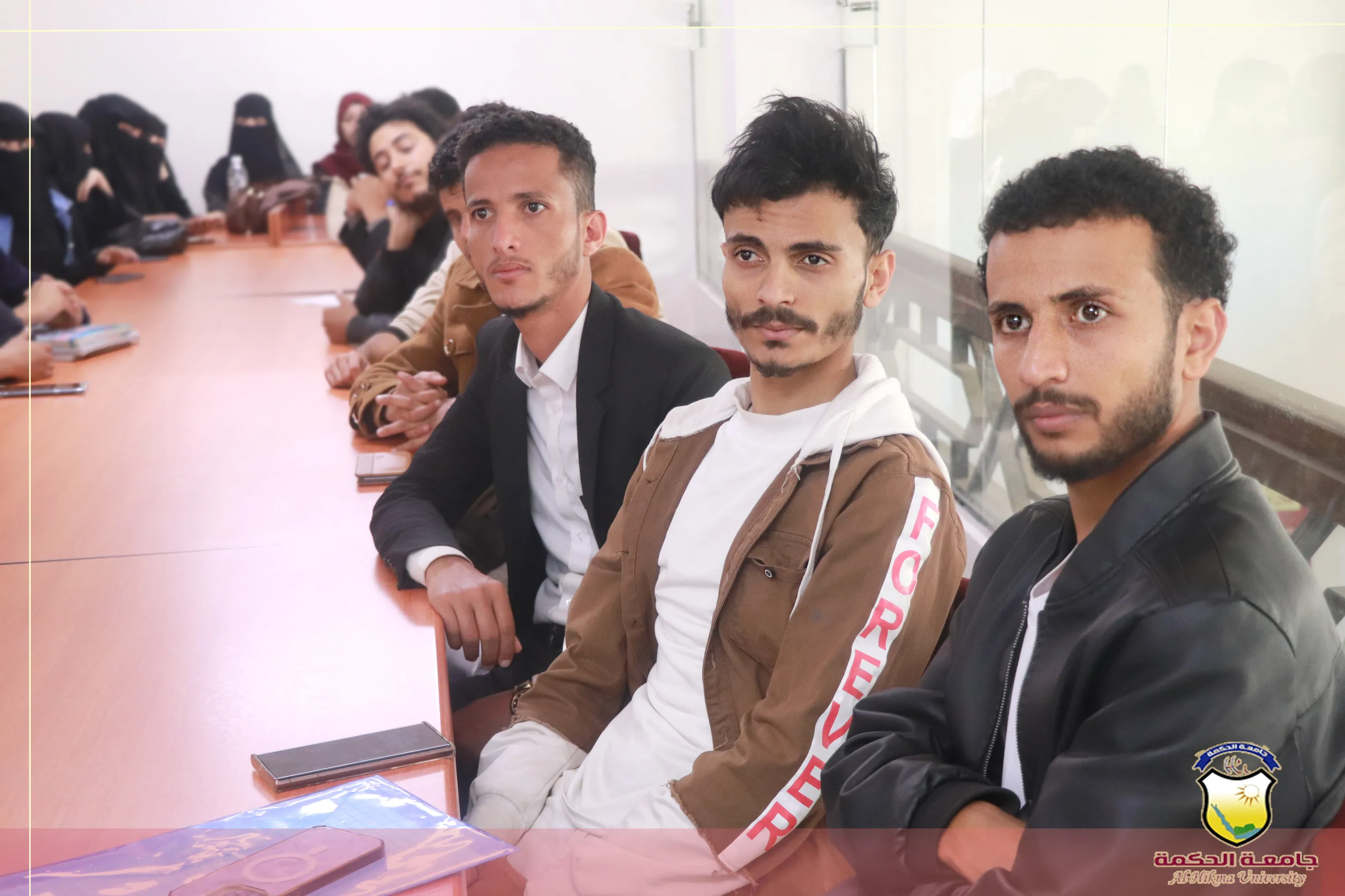 جامعة الحكمة - اليمن تنظم ورشة عمل بالشراكة مع مجموعة هائل سعيد أنعم حول كيفية إجتياز مقابلة العمل بنجاح