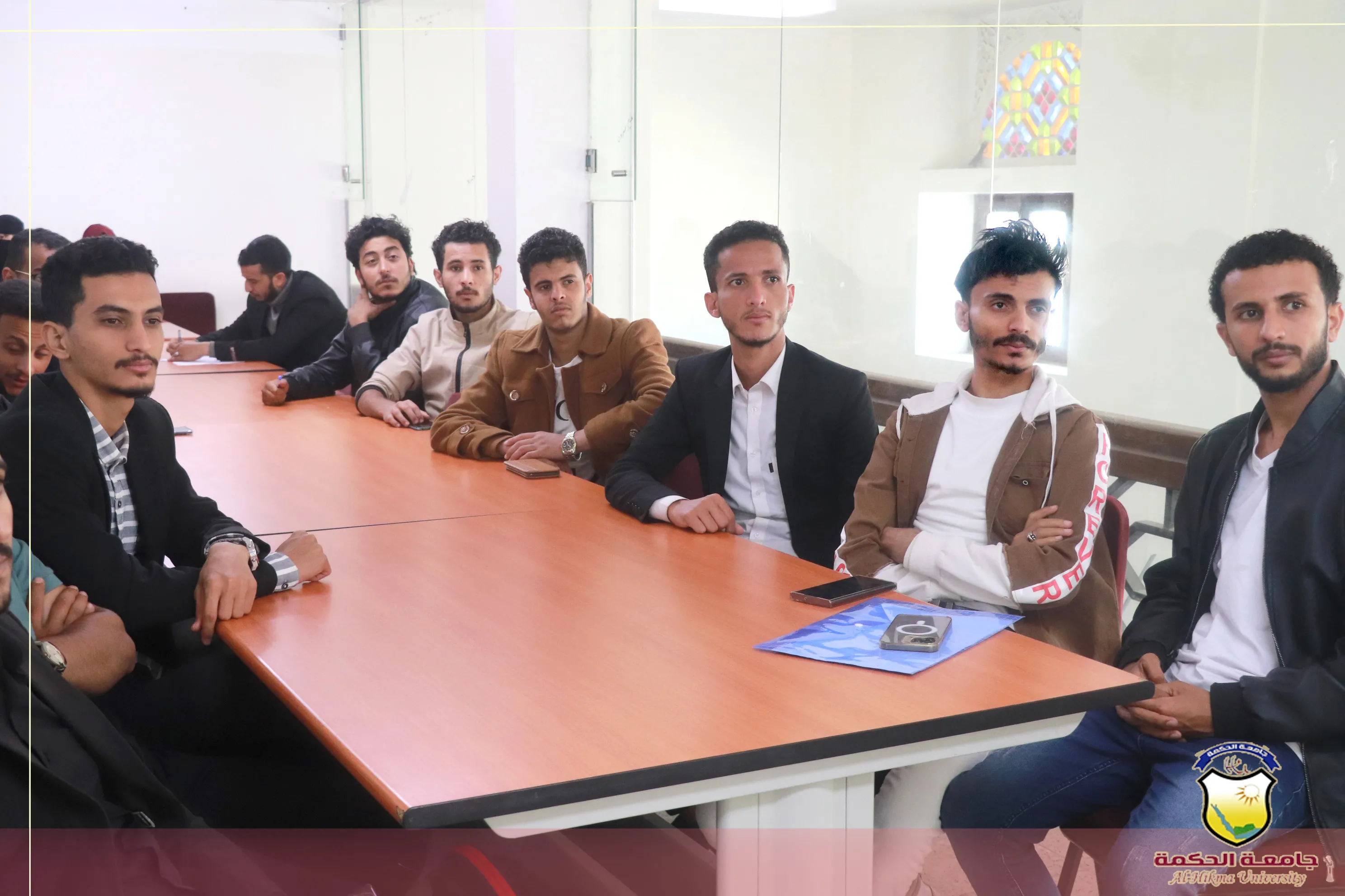 جامعة الحكمة - اليمن تنظم ورشة عمل بالشراكة مع مجموعة هائل سعيد أنعم حول كيفية إجتياز مقابلة العمل بنجاح