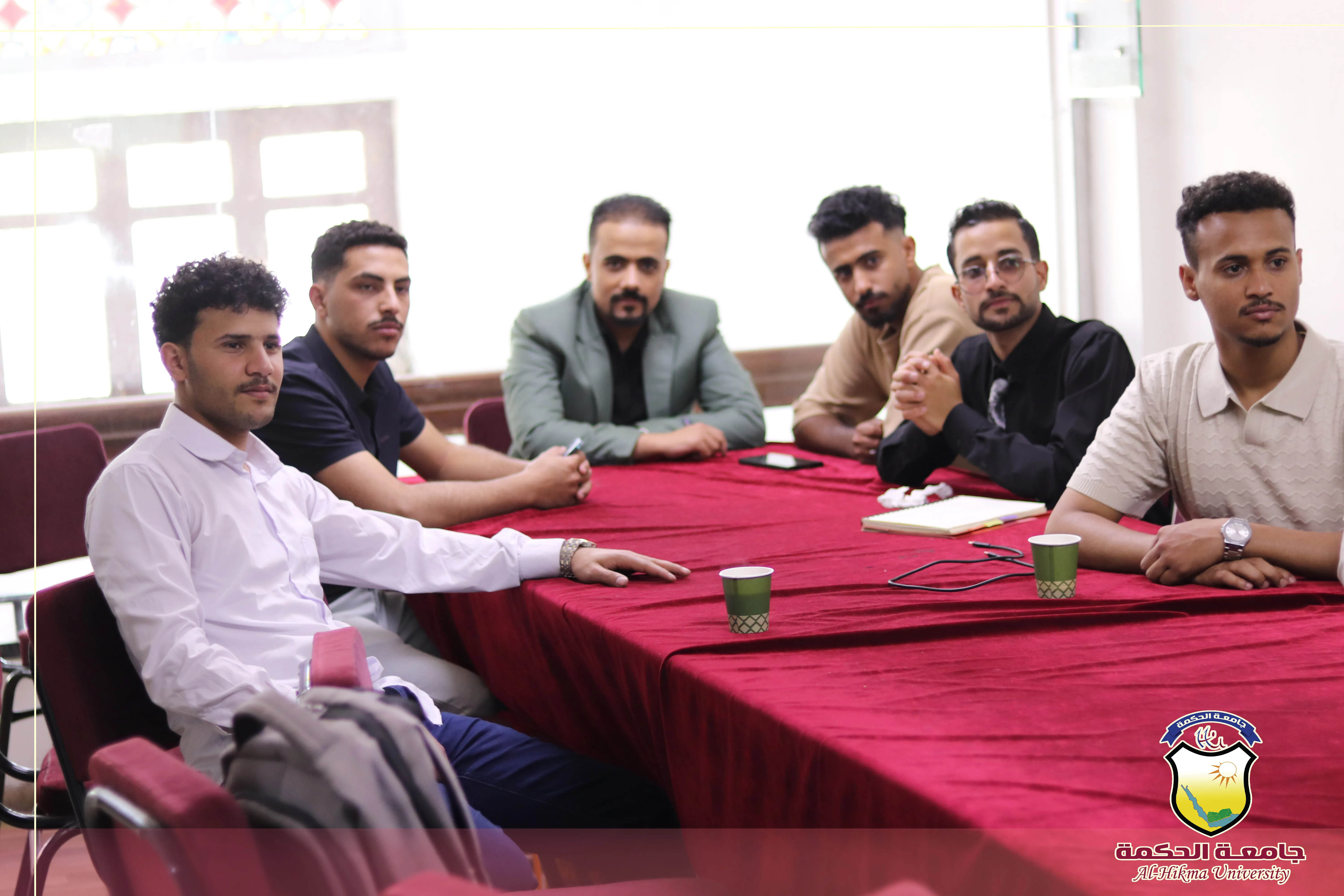 جامعة الحكمة – فرع صنعاء تقيم اليوم العلمي لمناقشة مشاريع تخرج طلبة قسم تقنية المعلومات بكلية العلوم والهندسة