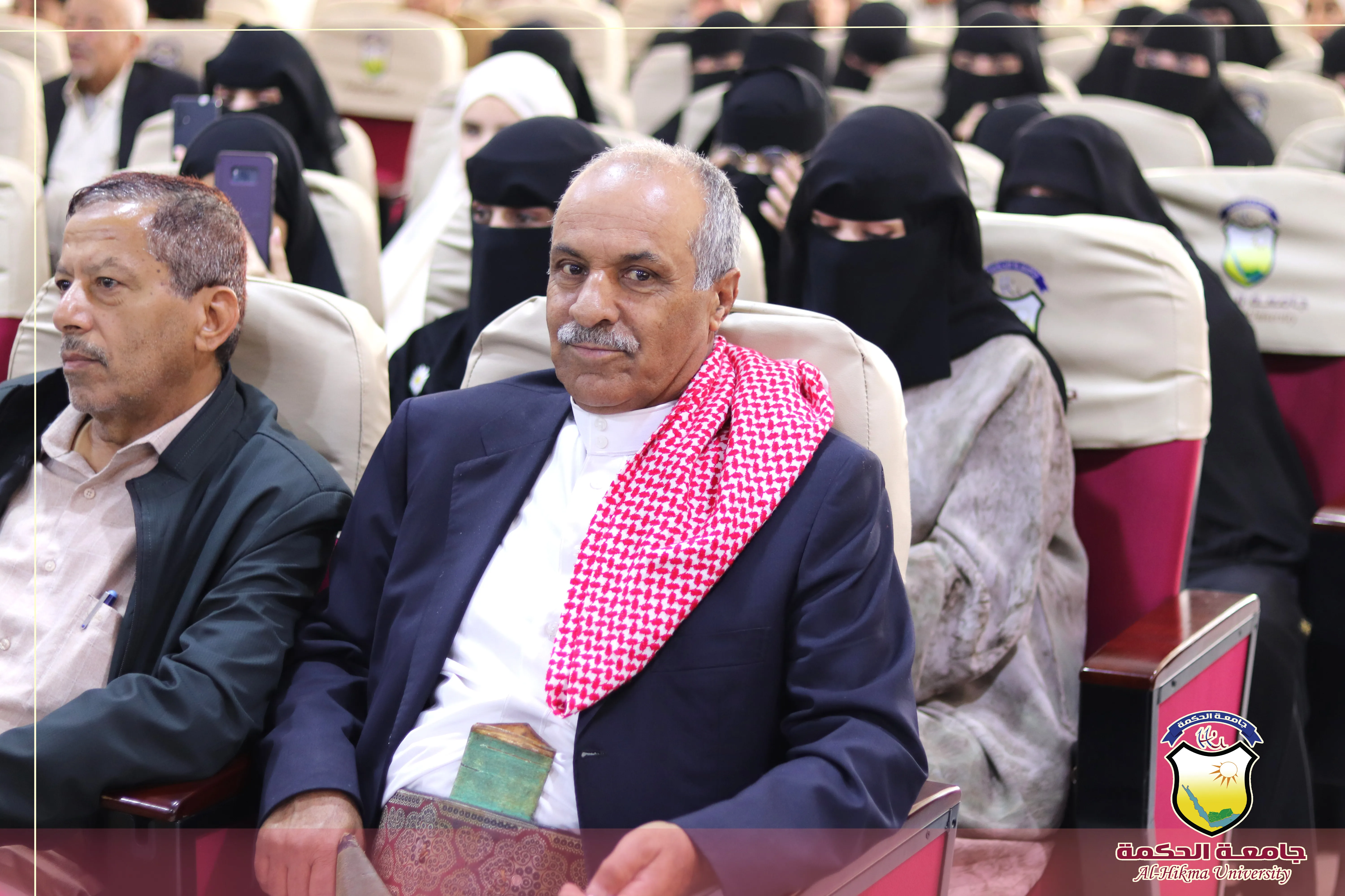 قسم الهندسة المعمارية بكلية العلوم والهندسة في جامعة الحكمة تُقيم المناقشات العلنية لمشاريع تخرج طلاب الدفعة الرابعة